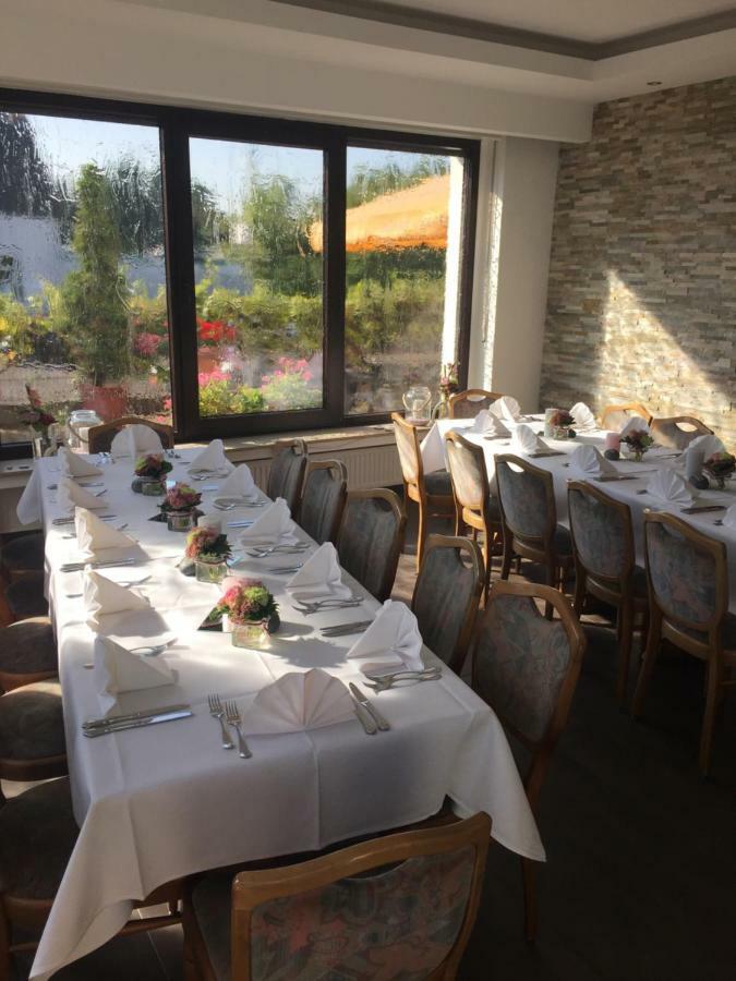 Hotel Restaurant Kroatia Dortmund Buitenkant foto
