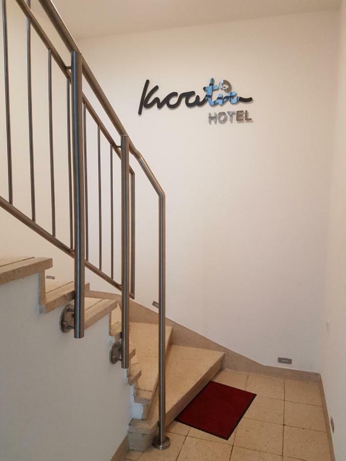 Hotel Restaurant Kroatia Dortmund Buitenkant foto